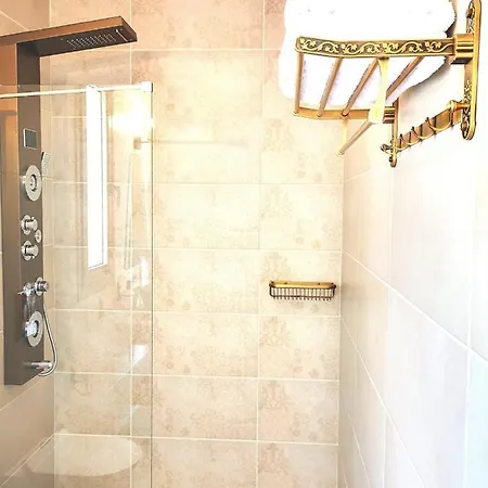 Relux Villa